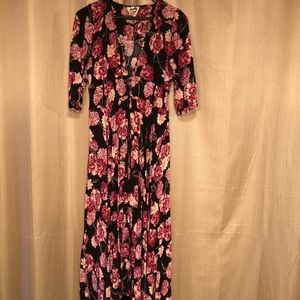 Jaase Juniors Medium Floral Maxi Dress Hippie
